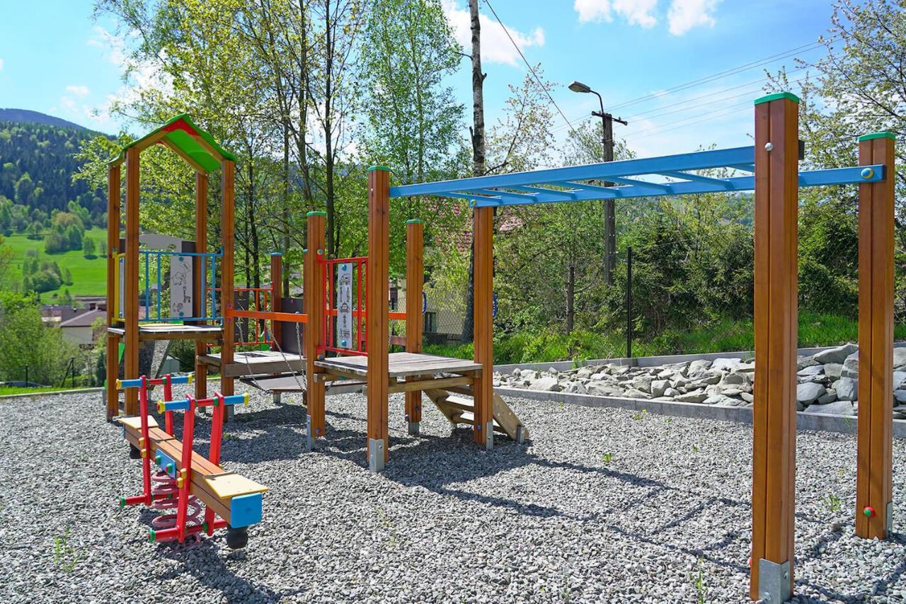 שצ'צ'ירק Sun&Sport Apartament Forest Prywatna Sauna W Cenie מראה חיצוני תמונה